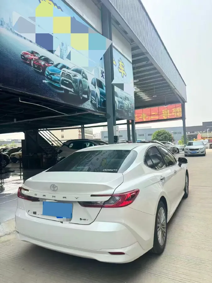2024 Toyota Camry 2.0L 152HP L4 E-CVT Hybrid,autocango,china used car exporter,china ev exporter,chinese used car exporter,chinese used ev exporter