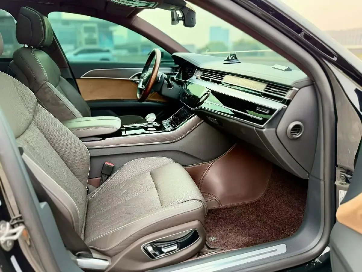 2021 Audi A8 3.0T 286HP V6 8AT,autocango,china used car exporter,china ev exporter,chinese used car exporter,chinese used ev exporter