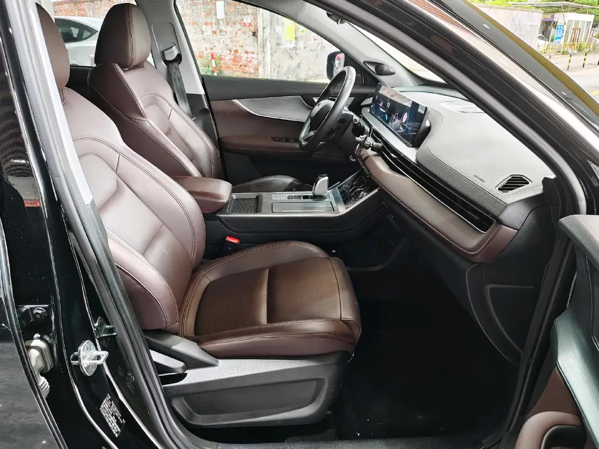 2024 Chery Tiggo 7 1.5T 156HP L4 CVT,autocango,china used car exporter,china ev exporter,chinese used car exporter,chinese used ev exporter