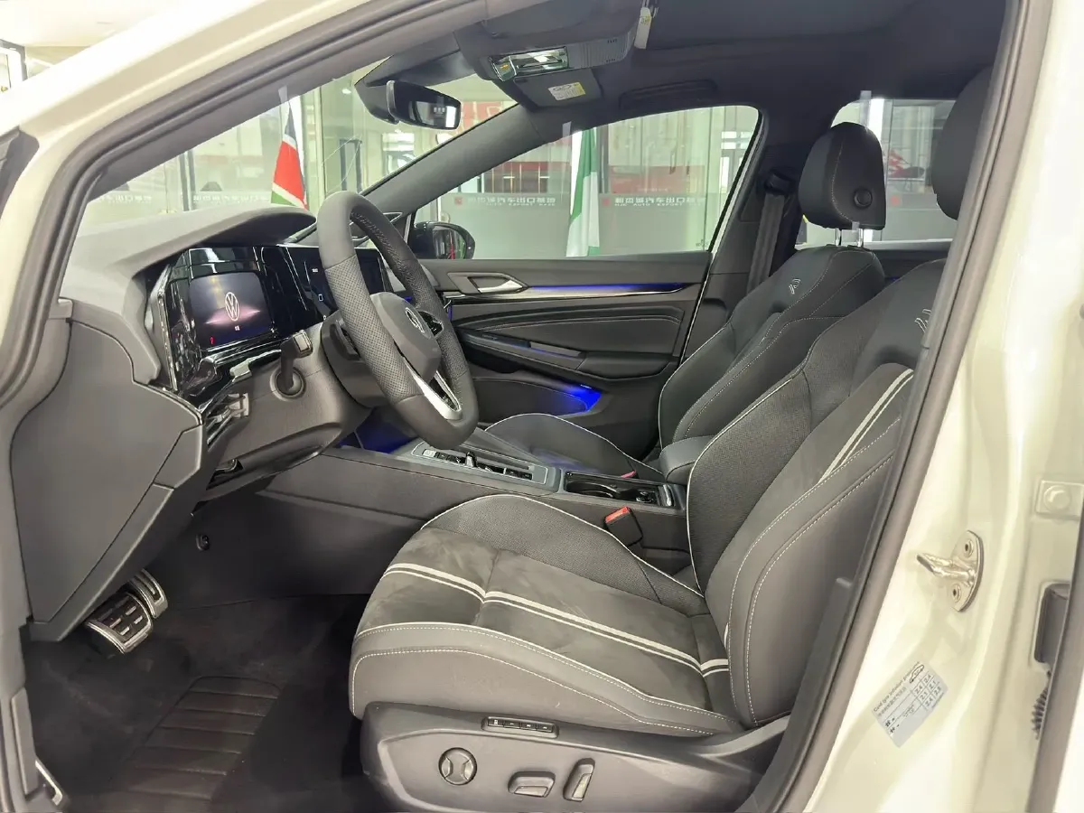 2023 Volkswagen Golf 1.4T 150HP L4 7DCT,autocango,china used car exporter,china ev exporter,chinese used car exporter,chinese used ev exporter