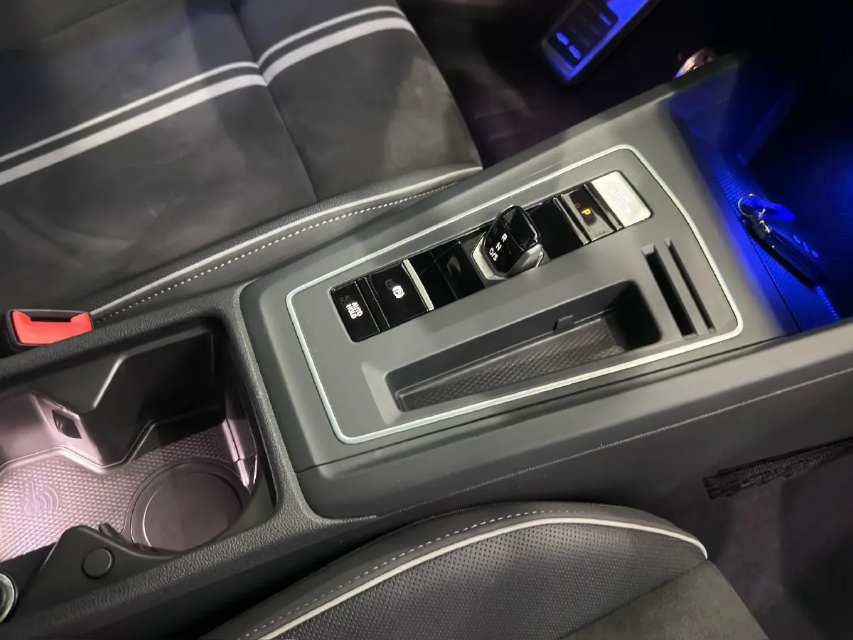 2023 Volkswagen Golf 1.4T 150HP L4 7DCT,autocango,china used car exporter,china ev exporter,chinese used car exporter,chinese used ev exporter