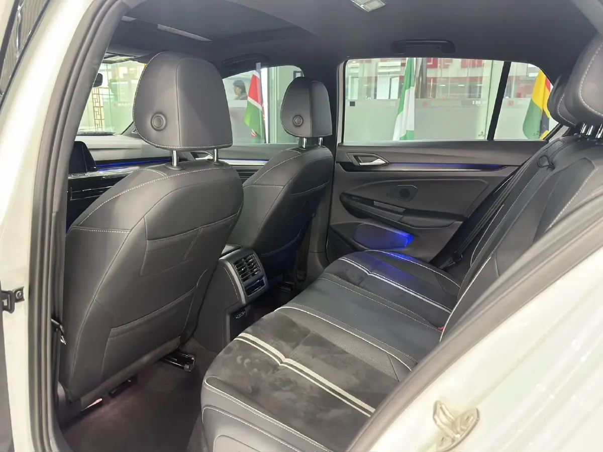 2023 Volkswagen Golf 1.4T 150HP L4 7DCT,autocango,china used car exporter,china ev exporter,chinese used car exporter,chinese used ev exporter