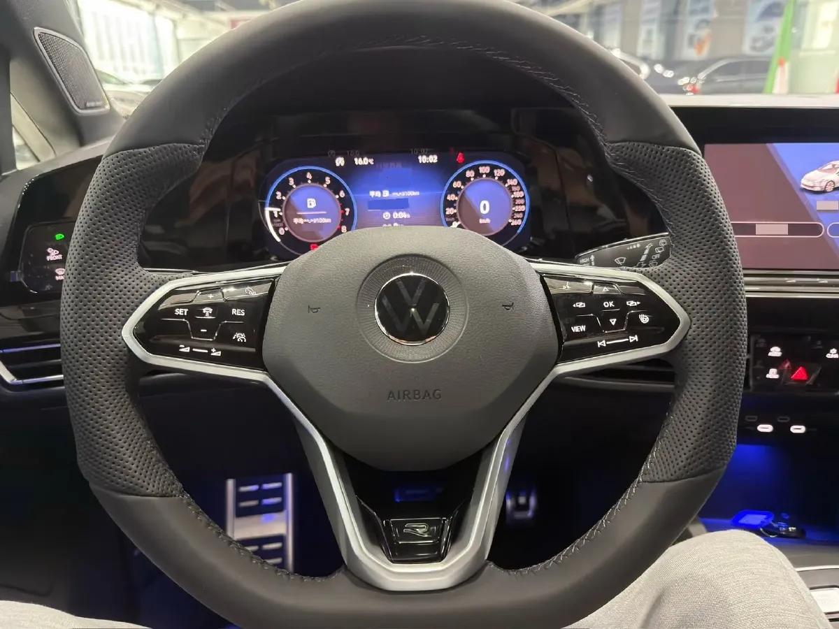 2023 Volkswagen Golf 1.4T 150HP L4 7DCT,autocango,china used car exporter,china ev exporter,chinese used car exporter,chinese used ev exporter