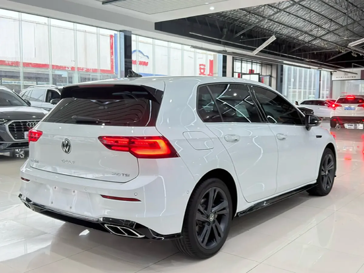 2023 Volkswagen Golf 1.4T 150HP L4 7DCT,autocango,china used car exporter,china ev exporter,chinese used car exporter,chinese used ev exporter