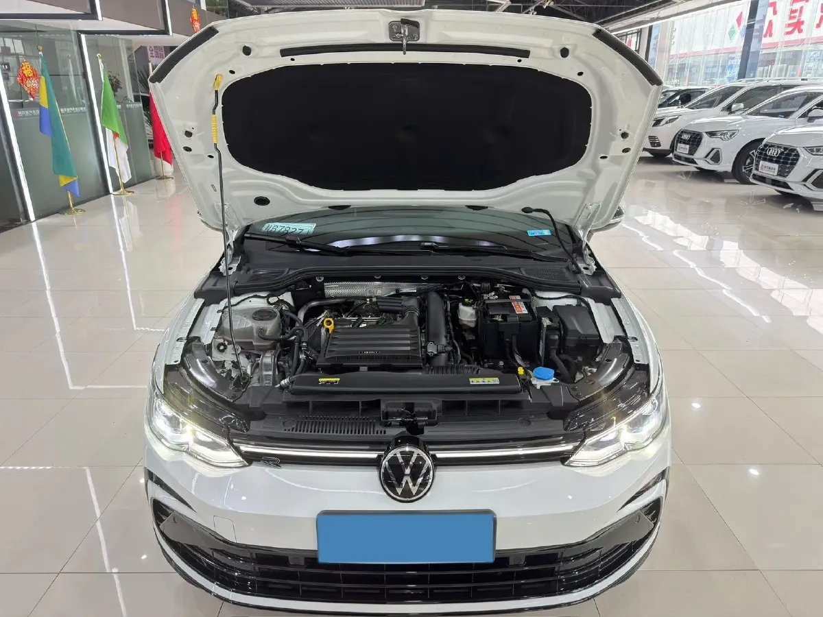2023 Volkswagen Golf 1.4T 150HP L4 7DCT,autocango,china used car exporter,china ev exporter,chinese used car exporter,chinese used ev exporter