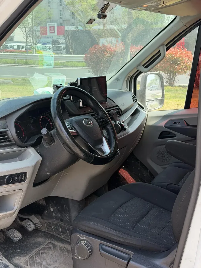 2020 KingLong KaiRuiHaoKe 2.2L 112HP L4 5MT,autocango,china used car exporter,china ev exporter,chinese used car exporter,chinese used ev exporter