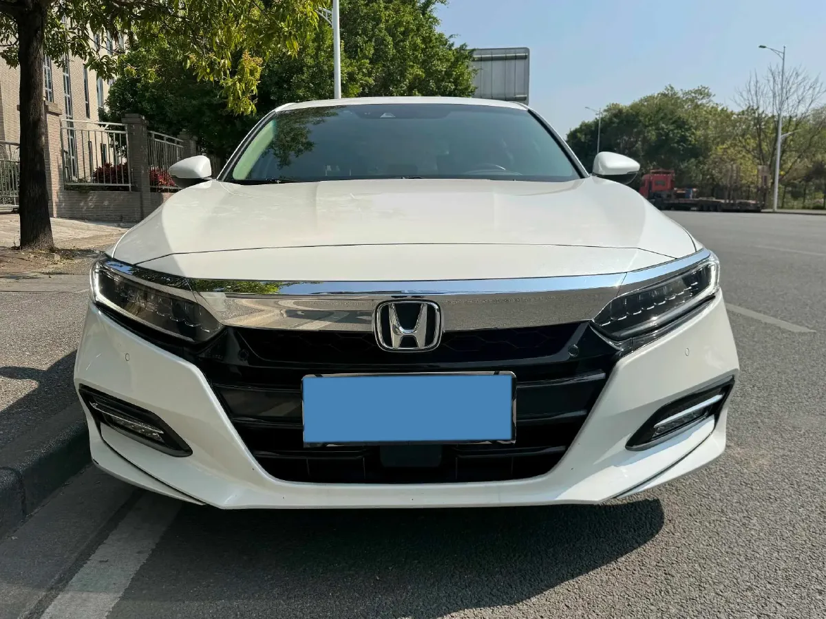 2021 Honda Accord 2.0L 146HP L4 E-CVT Hybrid,autocango,china used car exporter,china ev exporter,chinese used car exporter,chinese used ev exporter