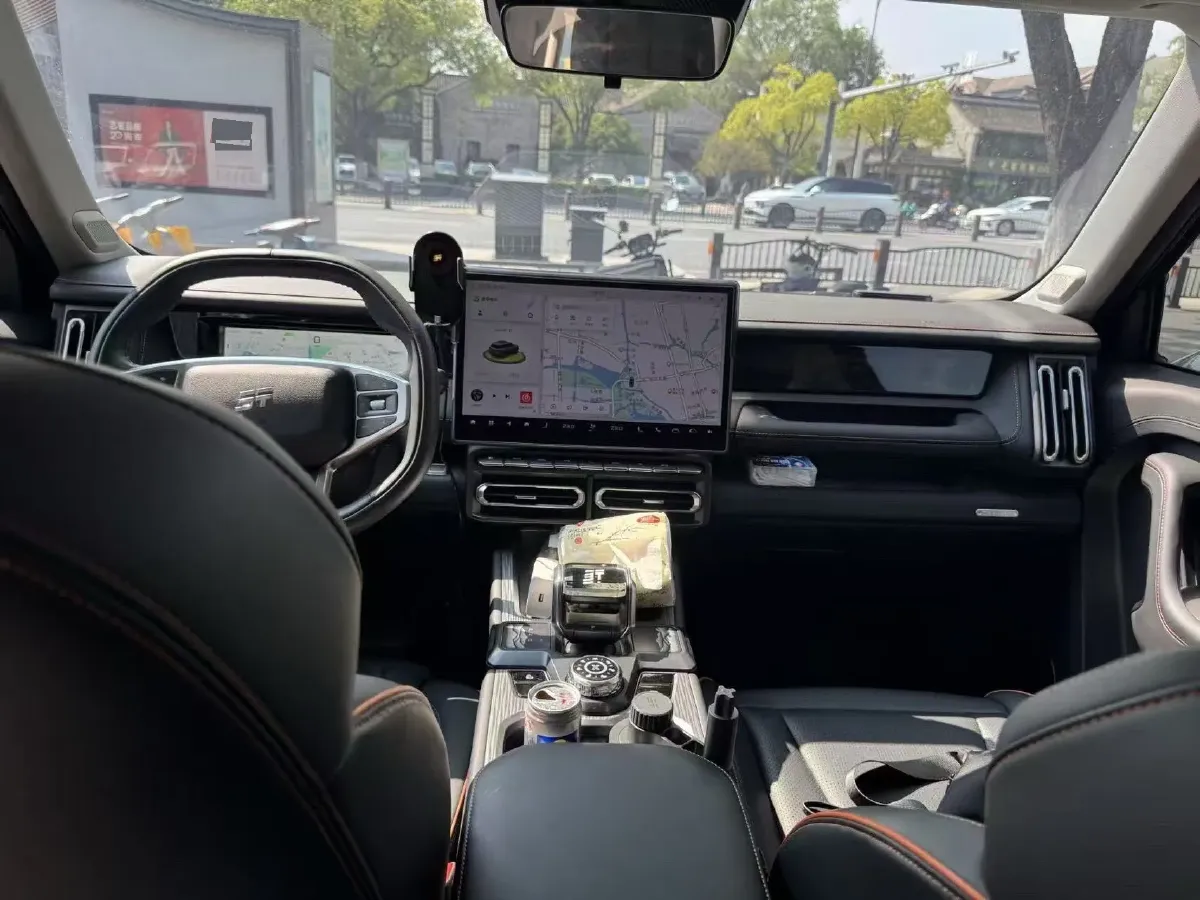 2025 Jetour Traveller 2.0T 254HP L4 7DCT,autocango,china used car exporter,china ev exporter,chinese used car exporter,chinese used ev exporter