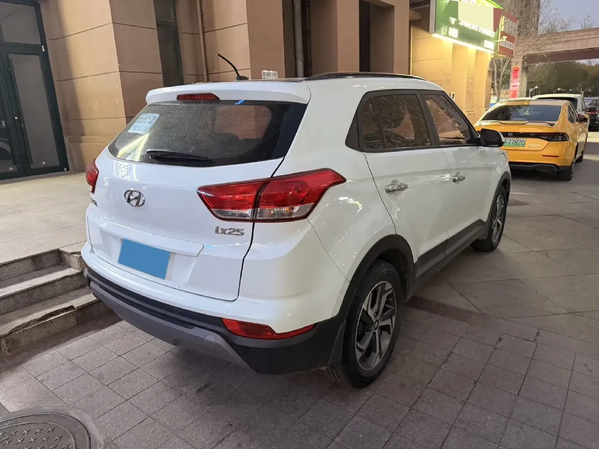 2017 Hyundai ix25 1.6L 125HP L4 6AT,autocango,china used car exporter,china ev exporter,chinese used car exporter,chinese used ev exporter