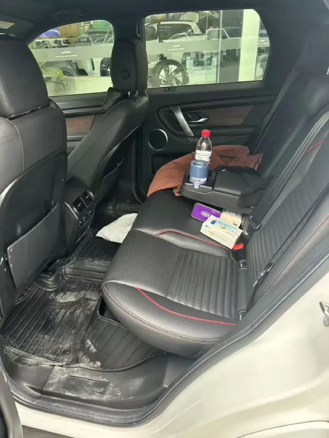 2020 Land Rover Discovery Sport 2.0T 249HP L4 9AT,autocango,china used car exporter,china ev exporter,chinese used car exporter,chinese used ev exporter