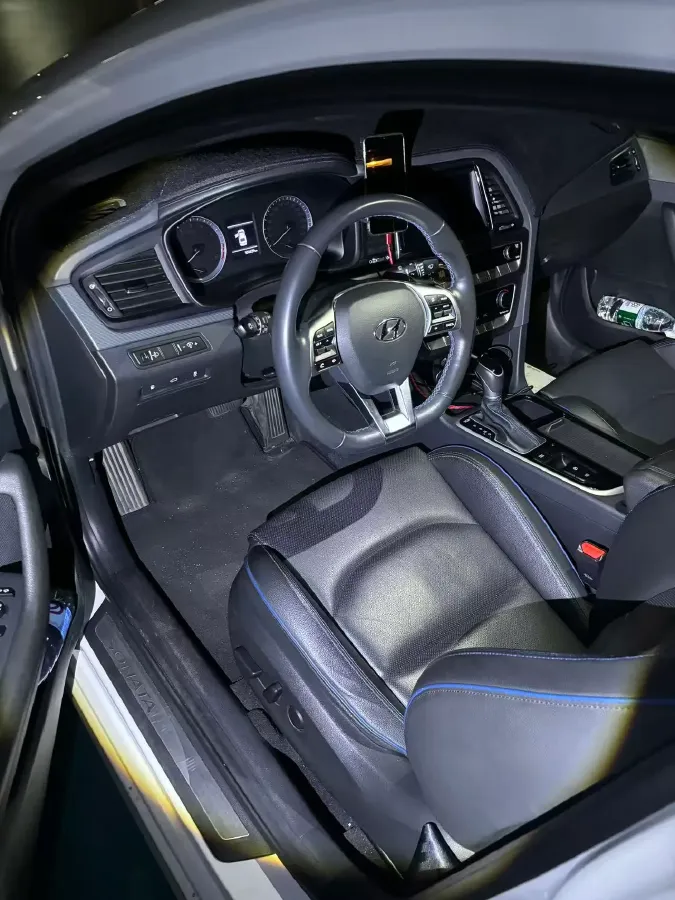 2018 Hyundai Sonata 2.0T 241HP L4 6AT,autocango,china used car exporter,china ev exporter,chinese used car exporter,chinese used ev exporter