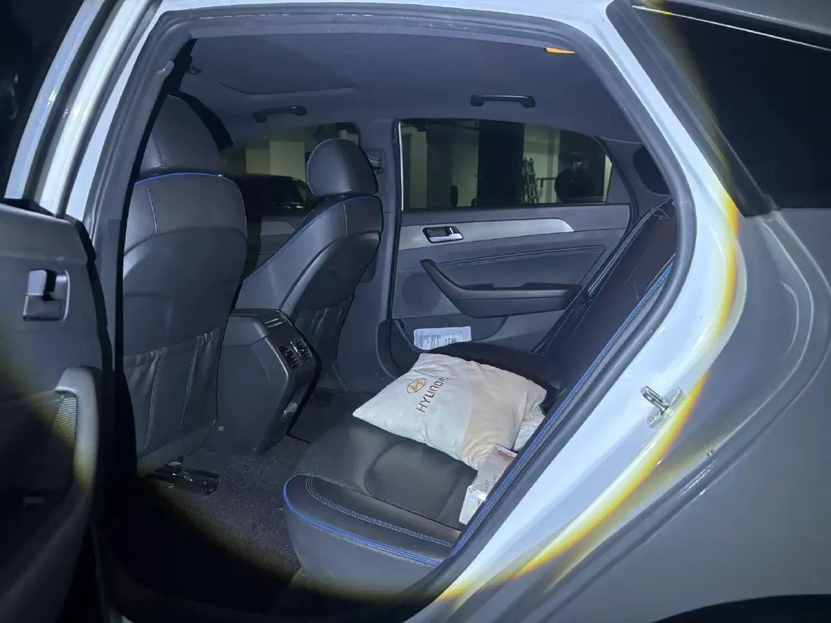 2018 Hyundai Sonata 2.0T 241HP L4 6AT,autocango,china used car exporter,china ev exporter,chinese used car exporter,chinese used ev exporter