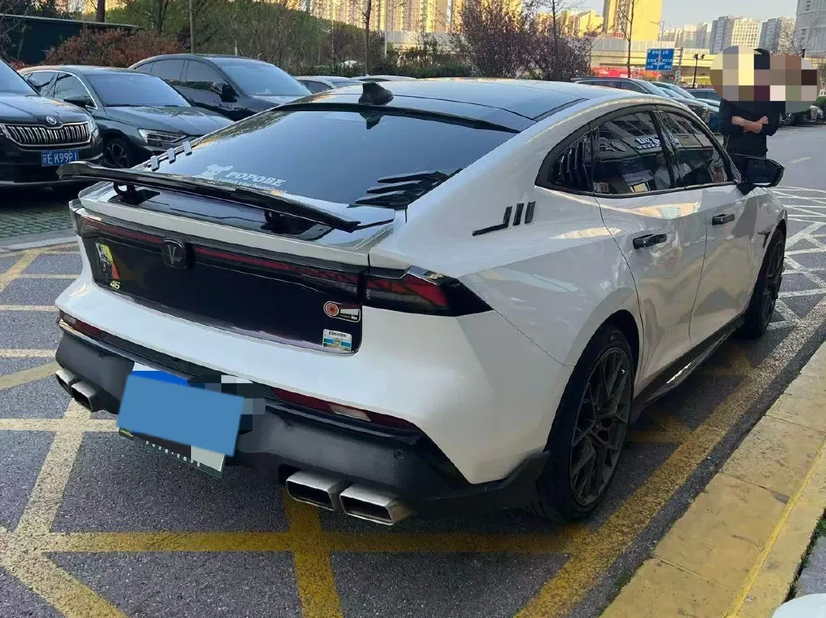 2024 ChangAn UNI-V 1.5T 188HP L4 7DCT,autocango,china used car exporter,china ev exporter,chinese used car exporter,chinese used ev exporter