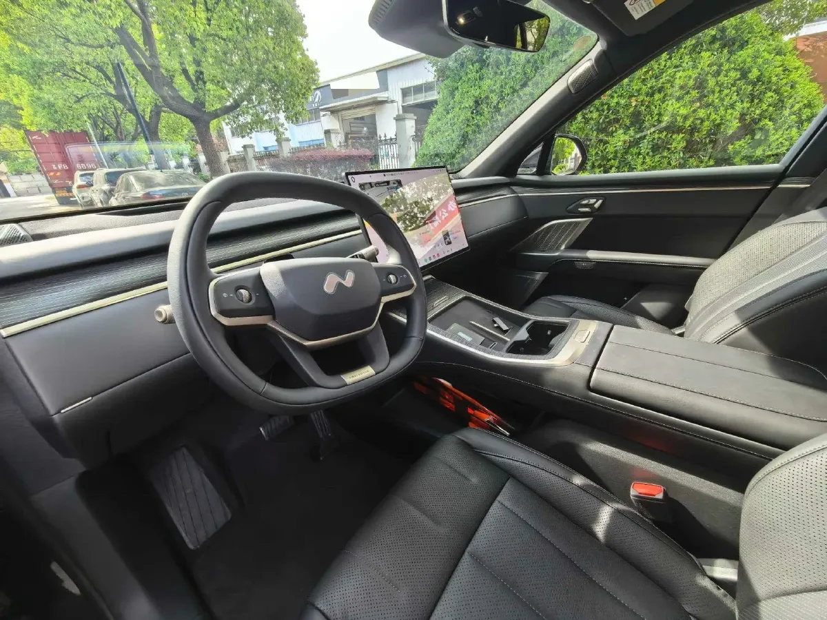 2025 ONVO L90 BEV,autocango,china used car exporter,china ev exporter,chinese used car exporter,chinese used ev exporter