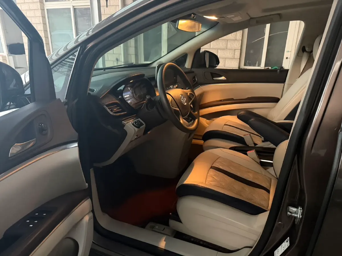 2021 Buick GL8 2.0T 237HP L4 9AT,autocango,china used car exporter,china ev exporter,chinese used car exporter,chinese used ev exporter