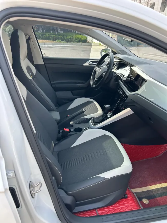 2021 Haval H6 1.5T 169HP L4 7DCT,autocango,china used car exporter,china ev exporter,chinese used car exporter,chinese used ev exporter