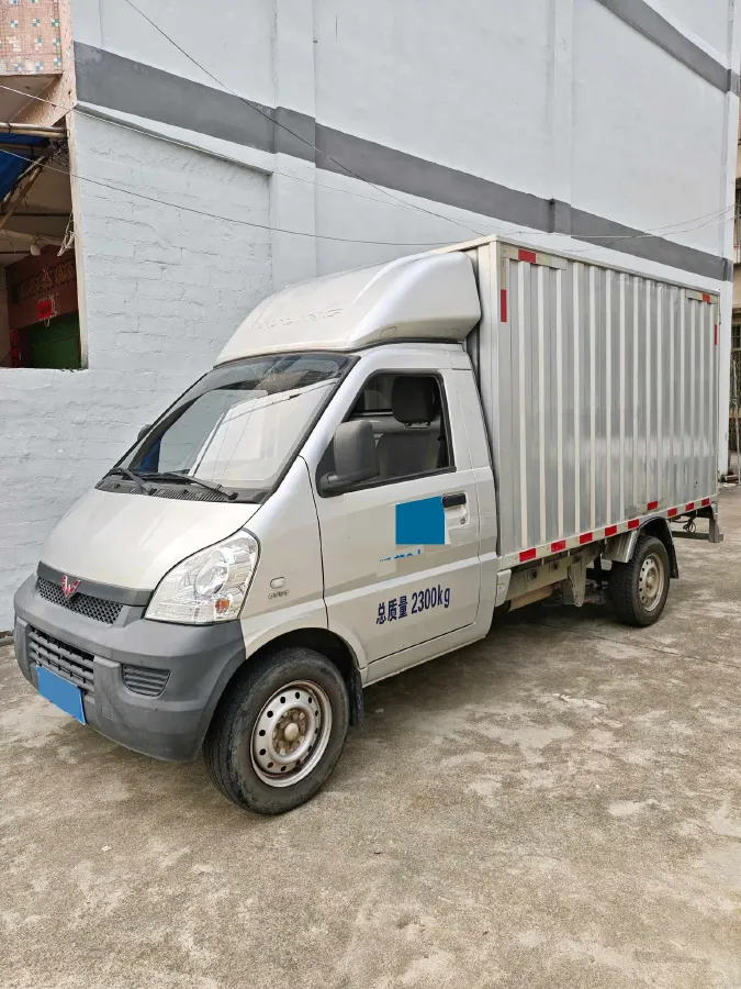 2023 WuLing RongGuang New Truck 2.0L 136HP L4 5MT,autocango,china used car exporter,china ev exporter,chinese used car exporter,chinese used ev exporter