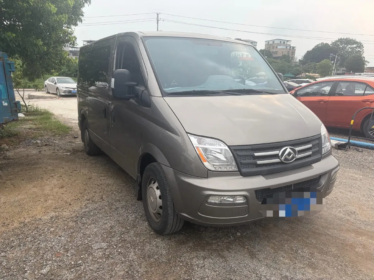 2023 DongFeng DFAC YuFeng 2.0T 136HP L4 6MT,autocango,china used car exporter,china ev exporter,chinese used car exporter,chinese used ev exporter