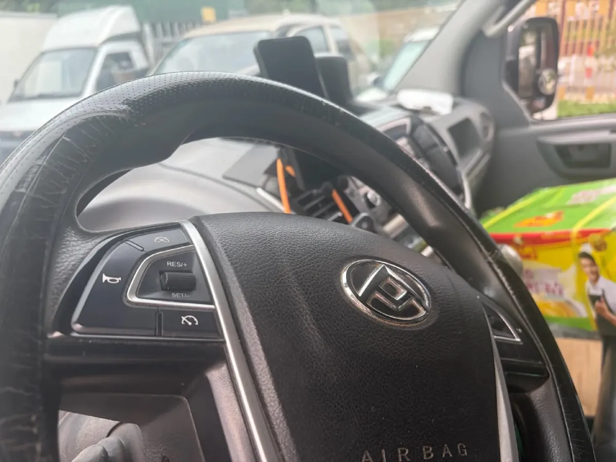 2023 DongFeng DFAC YuFeng 2.0T 136HP L4 6MT,autocango,china used car exporter,china ev exporter,chinese used car exporter,chinese used ev exporter