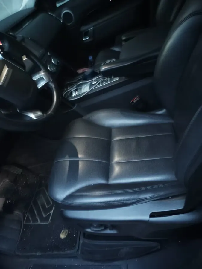 2020 Land Rover Discovery 3.0T 340HP V6 8AT,autocango,china used car exporter,china ev exporter,chinese used car exporter,chinese used ev exporter