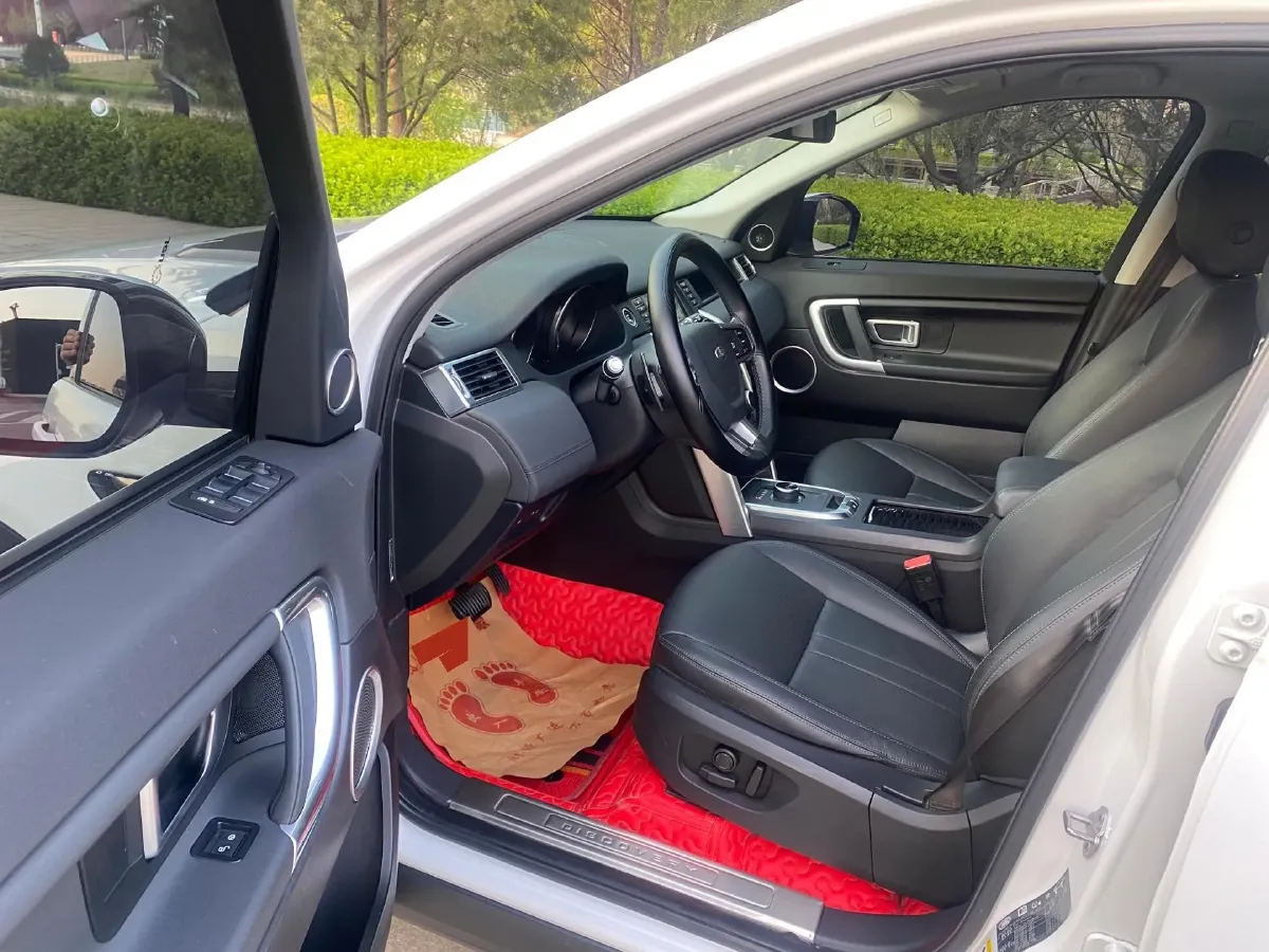 2019 Land Rover Discovery Sport 2.0T 241HP L4 9AT,autocango,china used car exporter,china ev exporter,chinese used car exporter,chinese used ev exporter