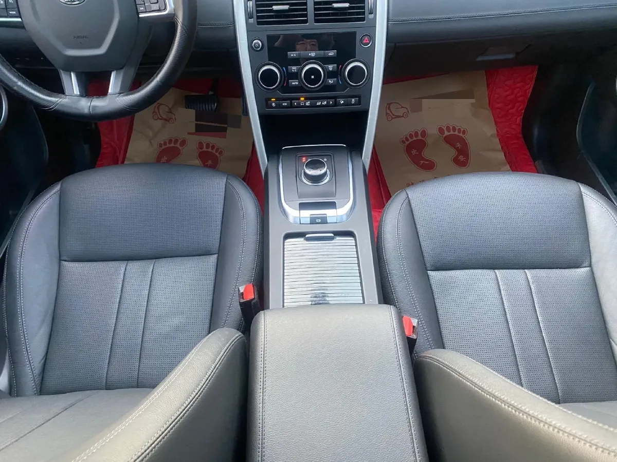 2019 Land Rover Discovery Sport 2.0T 241HP L4 9AT,autocango,china used car exporter,china ev exporter,chinese used car exporter,chinese used ev exporter