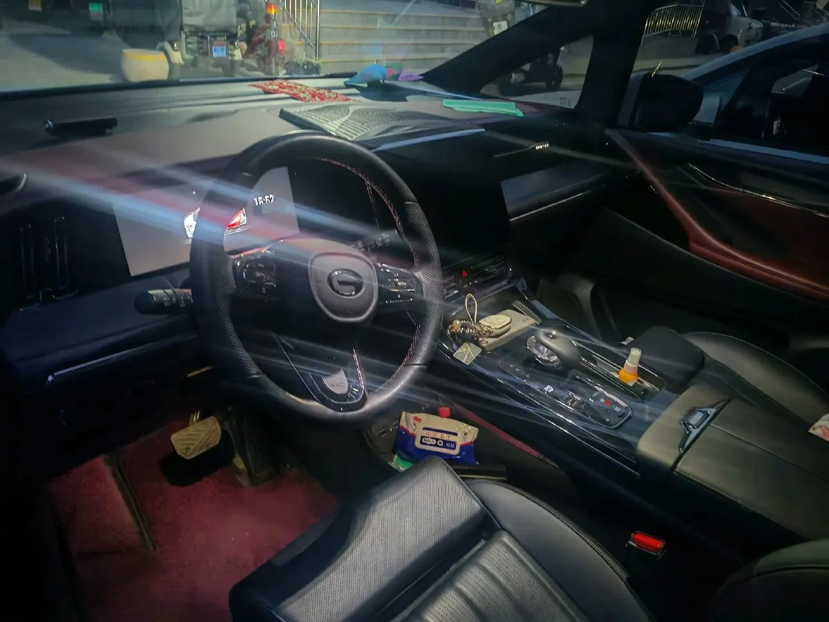 2024 GAC Trumpchi M8 2.0T 252HP L4 8AT,autocango,china used car exporter,china ev exporter,chinese used car exporter,chinese used ev exporter