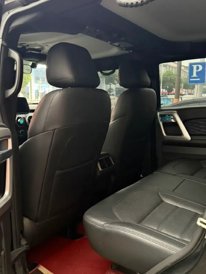 2024 Beijing BJ40 2.0T 163HP L4 8AT,autocango,china used car exporter,china ev exporter,chinese used car exporter,chinese used ev exporter