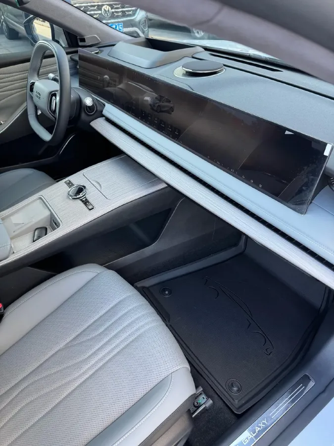 2024 Geely Galaxy E8 BEV 76KWH,autocango,china used car exporter,china ev exporter,chinese used car exporter,chinese used ev exporter