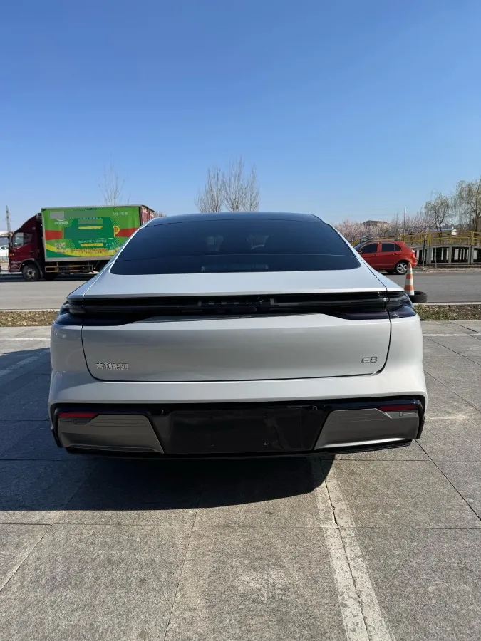 2024 Geely Galaxy E8 BEV 76KWH,autocango,china used car exporter,china ev exporter,chinese used car exporter,chinese used ev exporter