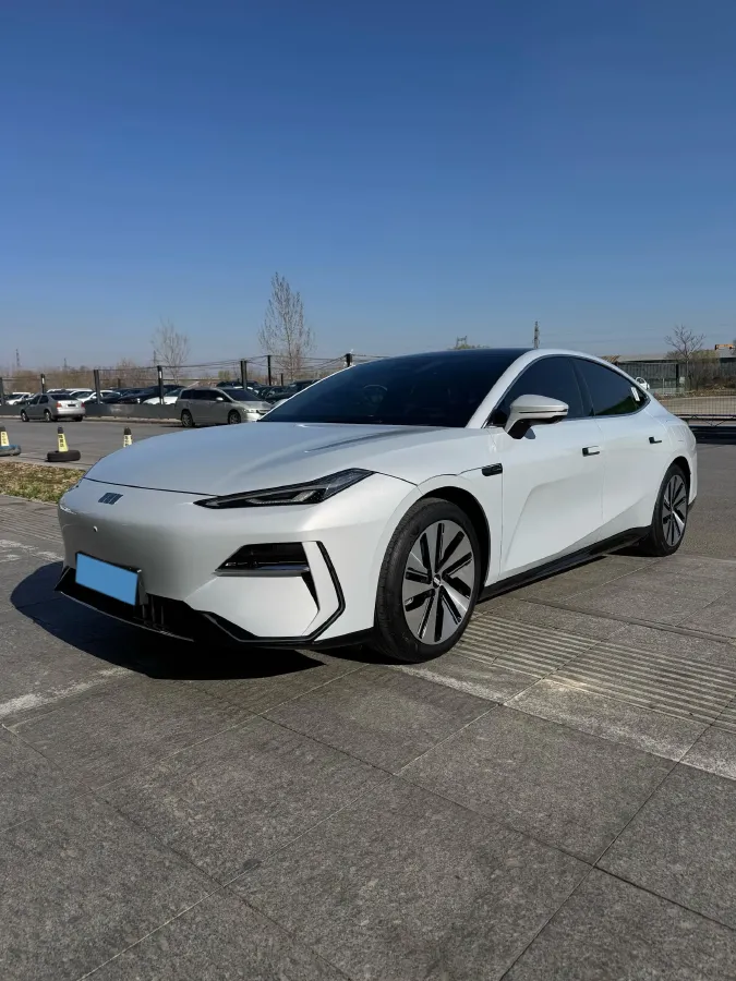 2024 Geely Galaxy E8 BEV 76KWH,autocango,china used car exporter,china ev exporter,chinese used car exporter,chinese used ev exporter