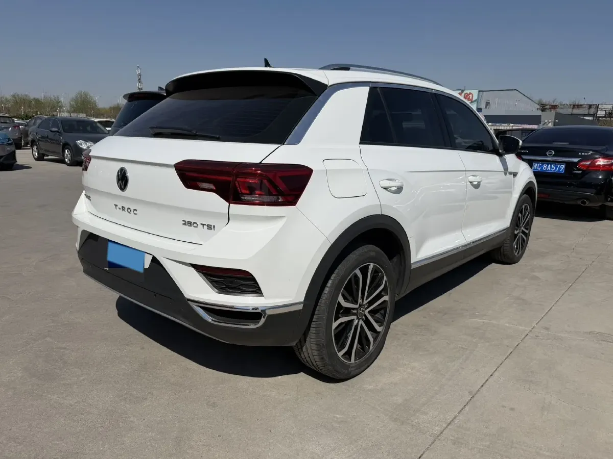 2021 Volkswagen T-Roc 1.4T 150HP L4 7DCT,autocango,china used car exporter,china ev exporter,chinese used car exporter,chinese used ev exporter