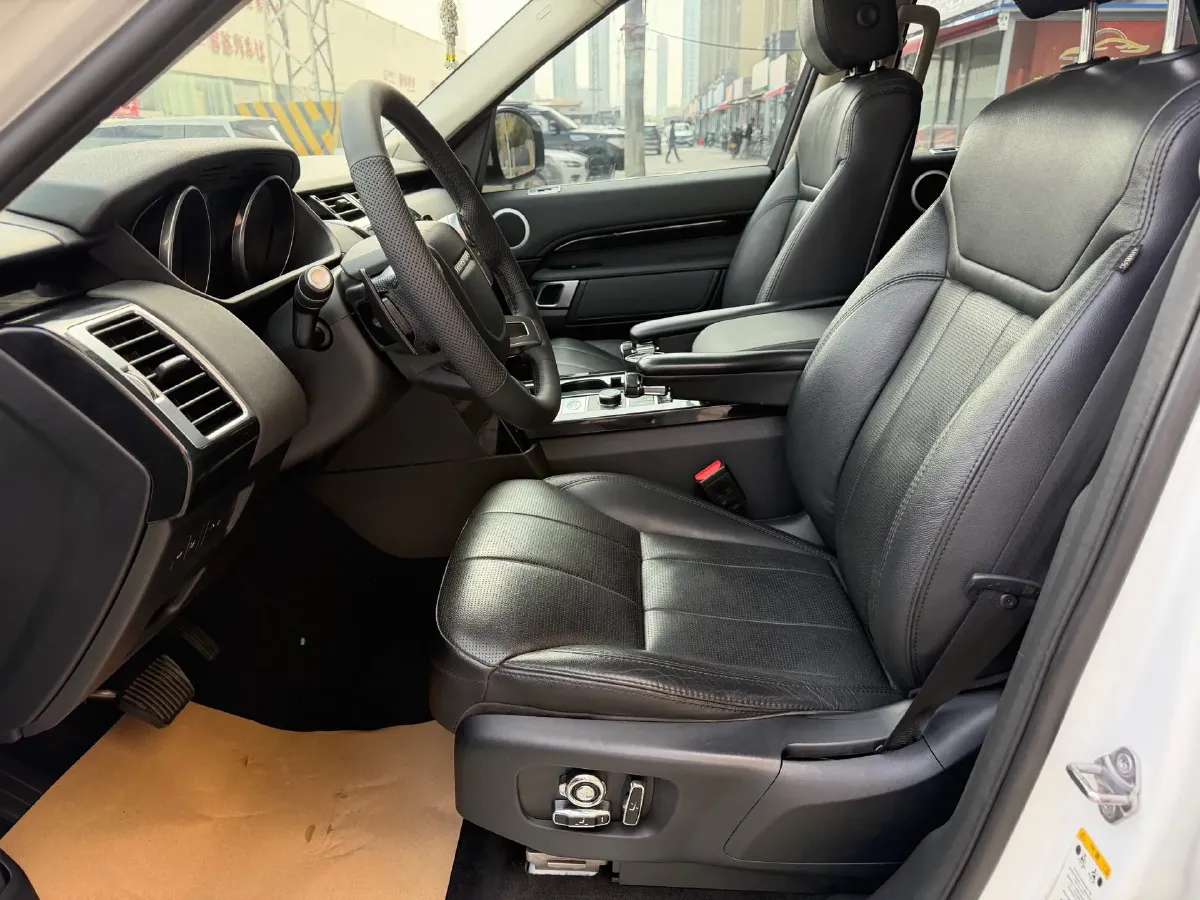 2017 Land Rover Discovery 3.0T 340HP V6 8AT,autocango,china used car exporter,china ev exporter,chinese used car exporter,chinese used ev exporter