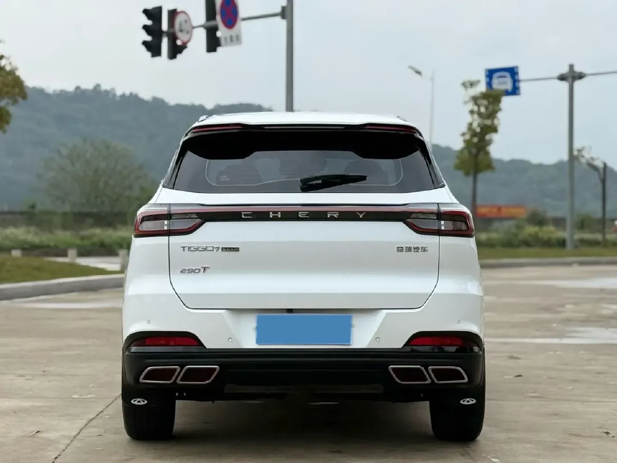 2023 Chery Tiggo 7 Plus 1.6T 197HP L4 7DCT,autocango,china used car exporter,china ev exporter,chinese used car exporter,chinese used ev exporter