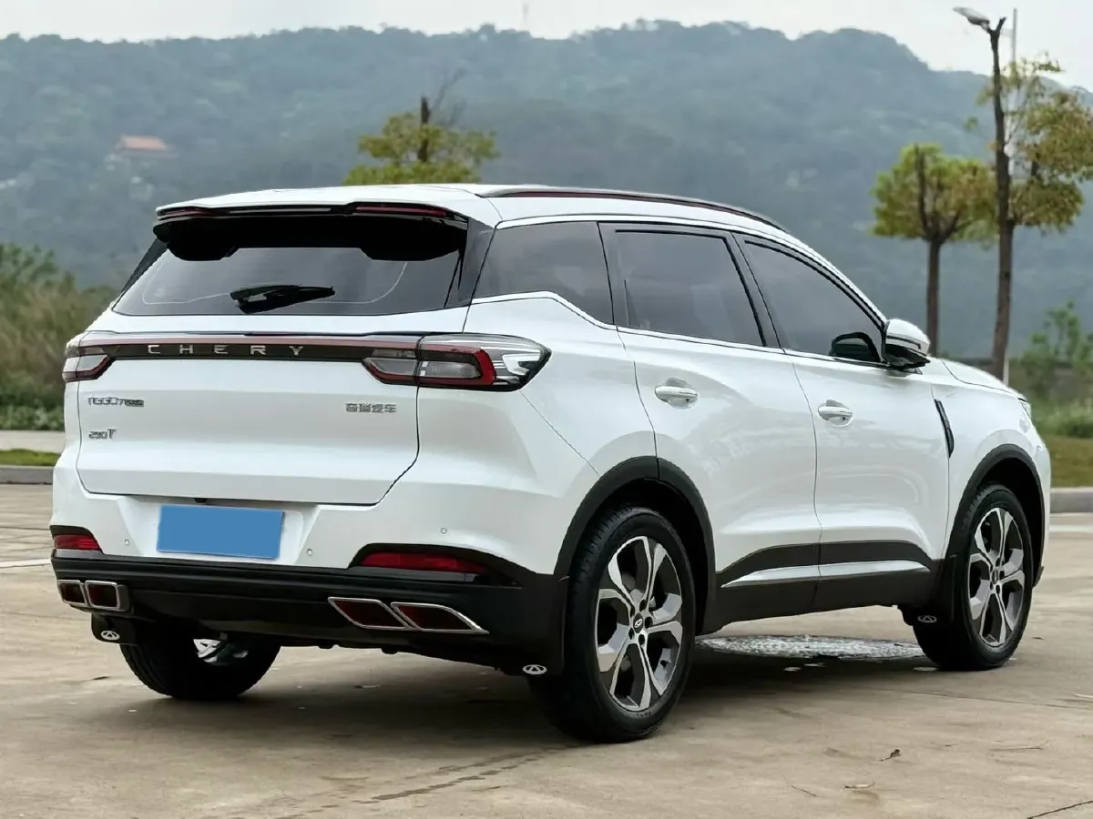 2023 Chery Tiggo 7 Plus 1.6T 197HP L4 7DCT,autocango,china used car exporter,china ev exporter,chinese used car exporter,chinese used ev exporter
