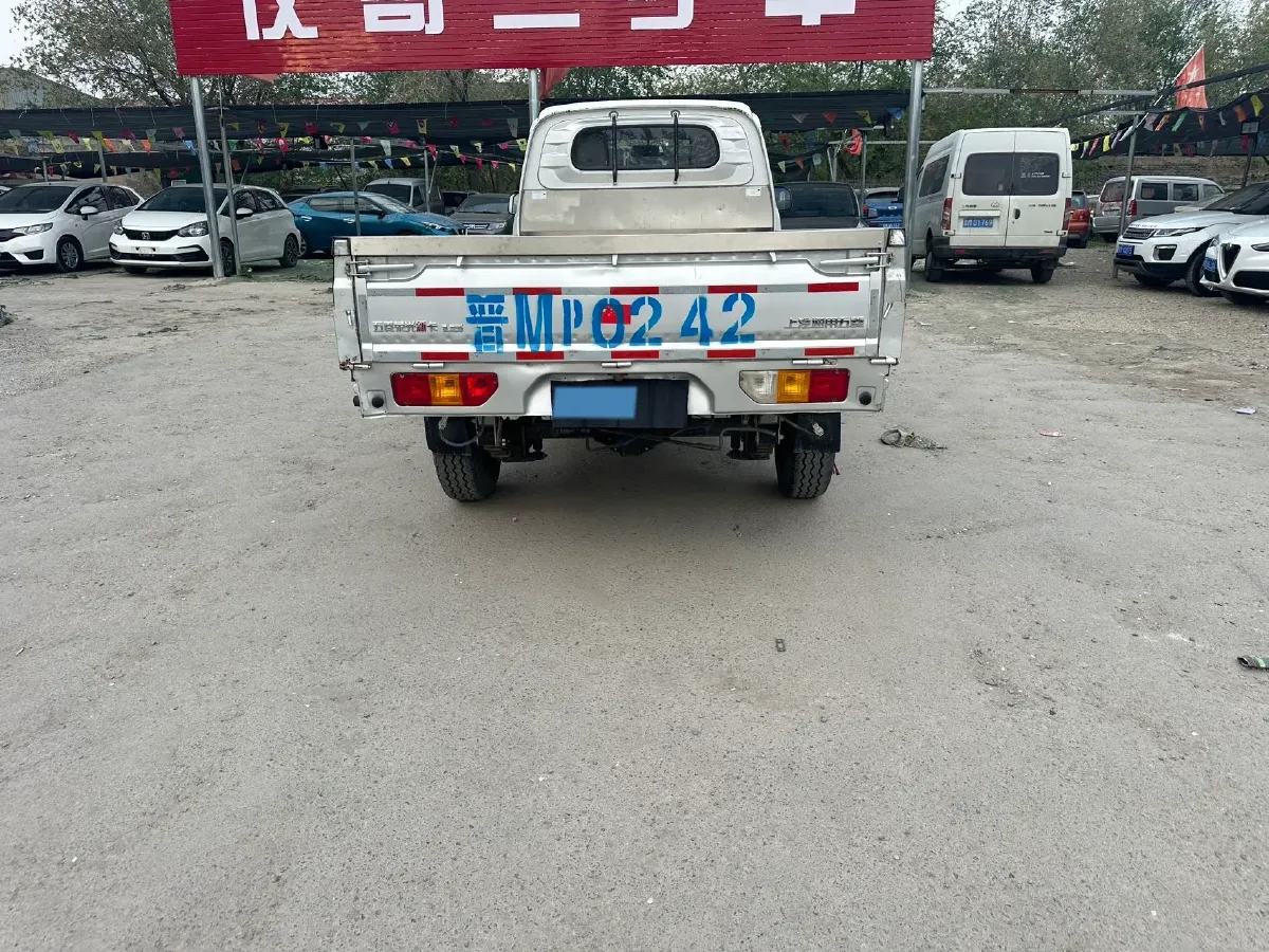 2019 WuLing RongGuang New Truck 1.5L 107HP L4 5MT,autocango,china used car exporter,china ev exporter,chinese used car exporter,chinese used ev exporter