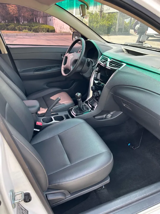 2020 BYD F3 1.5L 109HP L4 5MT,autocango,china used car exporter,china ev exporter,chinese used car exporter,chinese used ev exporter