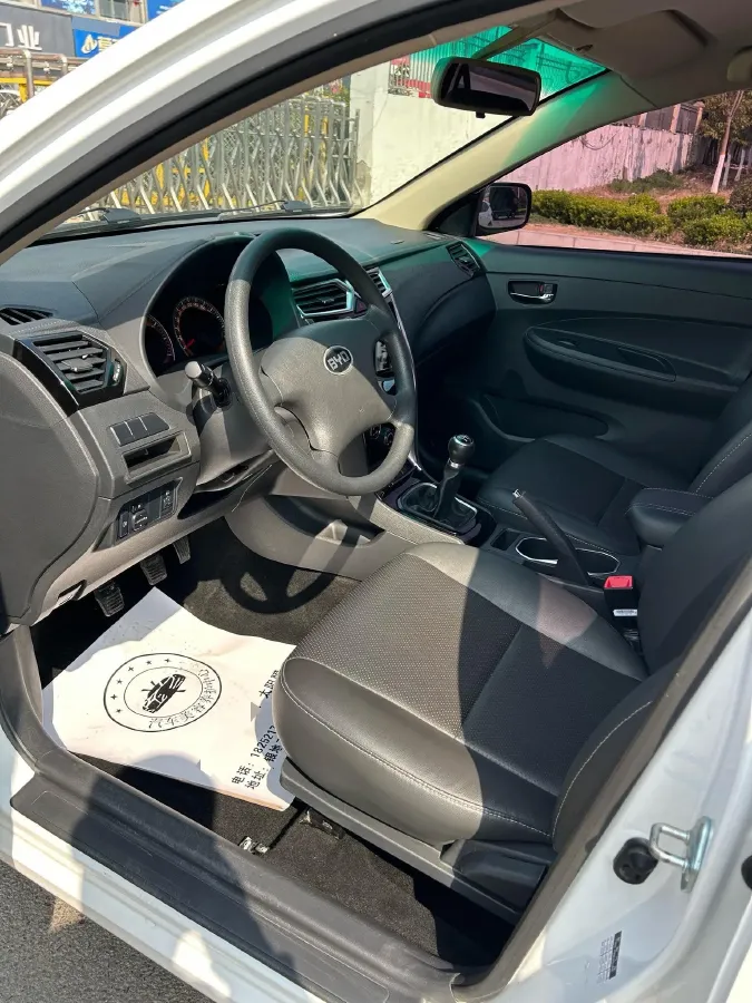 2020 BYD F3 1.5L 109HP L4 5MT,autocango,china used car exporter,china ev exporter,chinese used car exporter,chinese used ev exporter