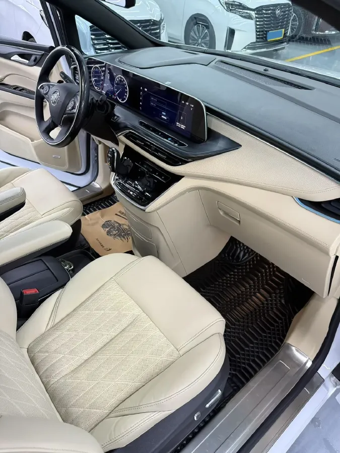 2022 Buick GL8 2.0T 237HP L4 9AT,autocango,china used car exporter,china ev exporter,chinese used car exporter,chinese used ev exporter