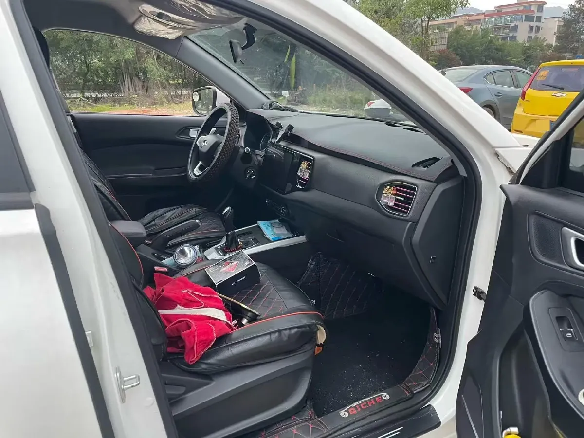 2019 Chery Tiggo 5x 1.5L 116HP L4 5MT,autocango,china used car exporter,china ev exporter,chinese used car exporter,chinese used ev exporter