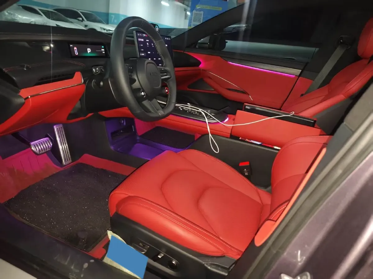 2024 MI SU7 BEV 101KWH,autocango,china used car exporter,china ev exporter,chinese used car exporter,chinese used ev exporter