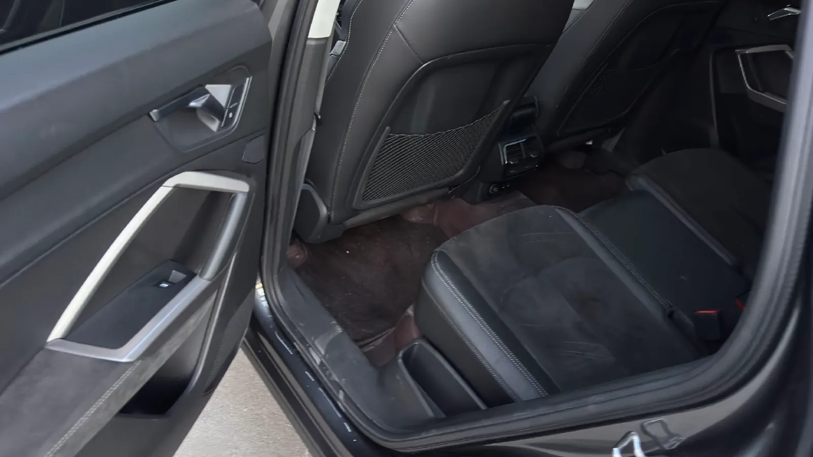 2022 Audi Q3 1.4T 150HP L4 7DCT,autocango,china used car exporter,china ev exporter,chinese used car exporter,chinese used ev exporter