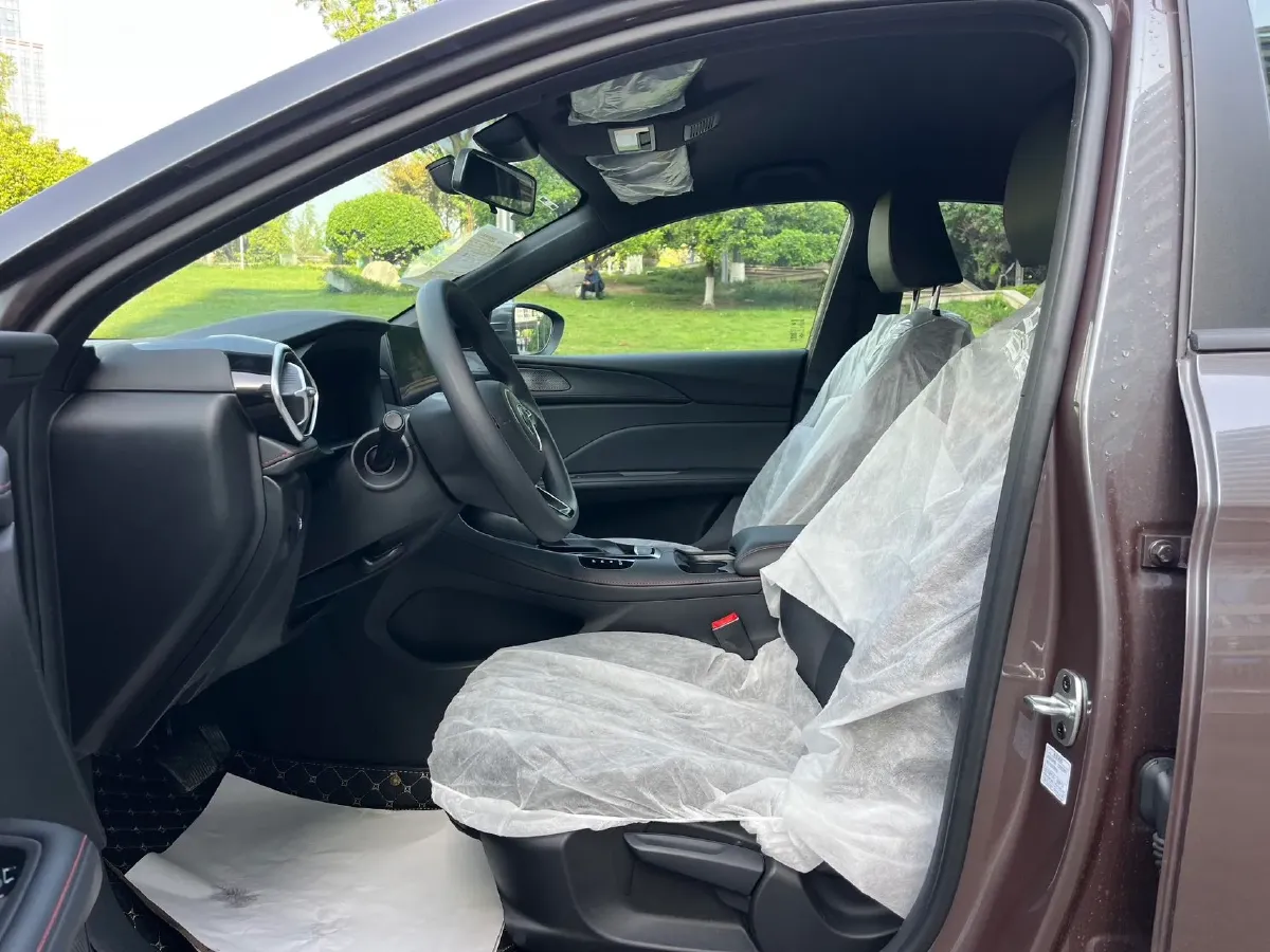 2025 MG 5 1.5L 129HP L4 CVT,autocango,china used car exporter,china ev exporter,chinese used car exporter,chinese used ev exporter