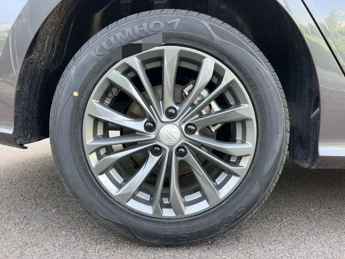 2025 MG 5 1.5L 129HP L4 CVT,autocango,china used car exporter,china ev exporter,chinese used car exporter,chinese used ev exporter