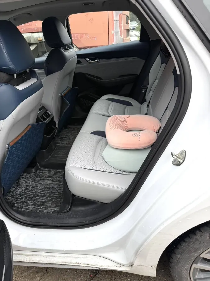 2021 Geely Preface 2.0T 190HP L4 7DCT,autocango,china used car exporter,china ev exporter,chinese used car exporter,chinese used ev exporter