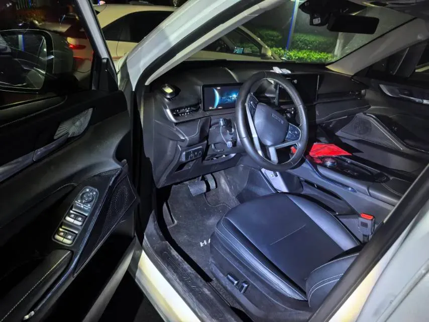 2022 Haval H6 1.5T 184HP L4 7DCT,autocango,china used car exporter,china ev exporter,chinese used car exporter,chinese used ev exporter