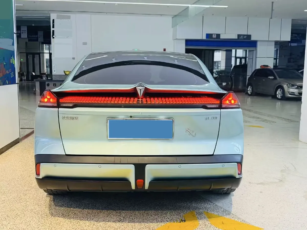 2022 DongFeng Forthing LingZhi EV BEV 68.4KWH,autocango,china used car exporter,china ev exporter,chinese used car exporter,chinese used ev exporter