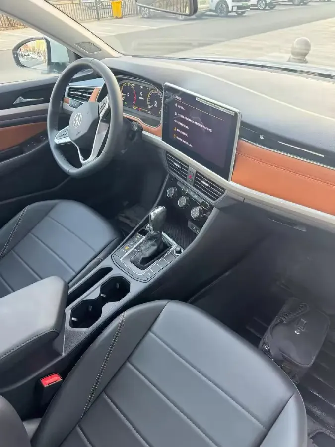 2023 Volkswagen Bora 1.5T 160HP L4 7DCT,autocango,china used car exporter,china ev exporter,chinese used car exporter,chinese used ev exporter