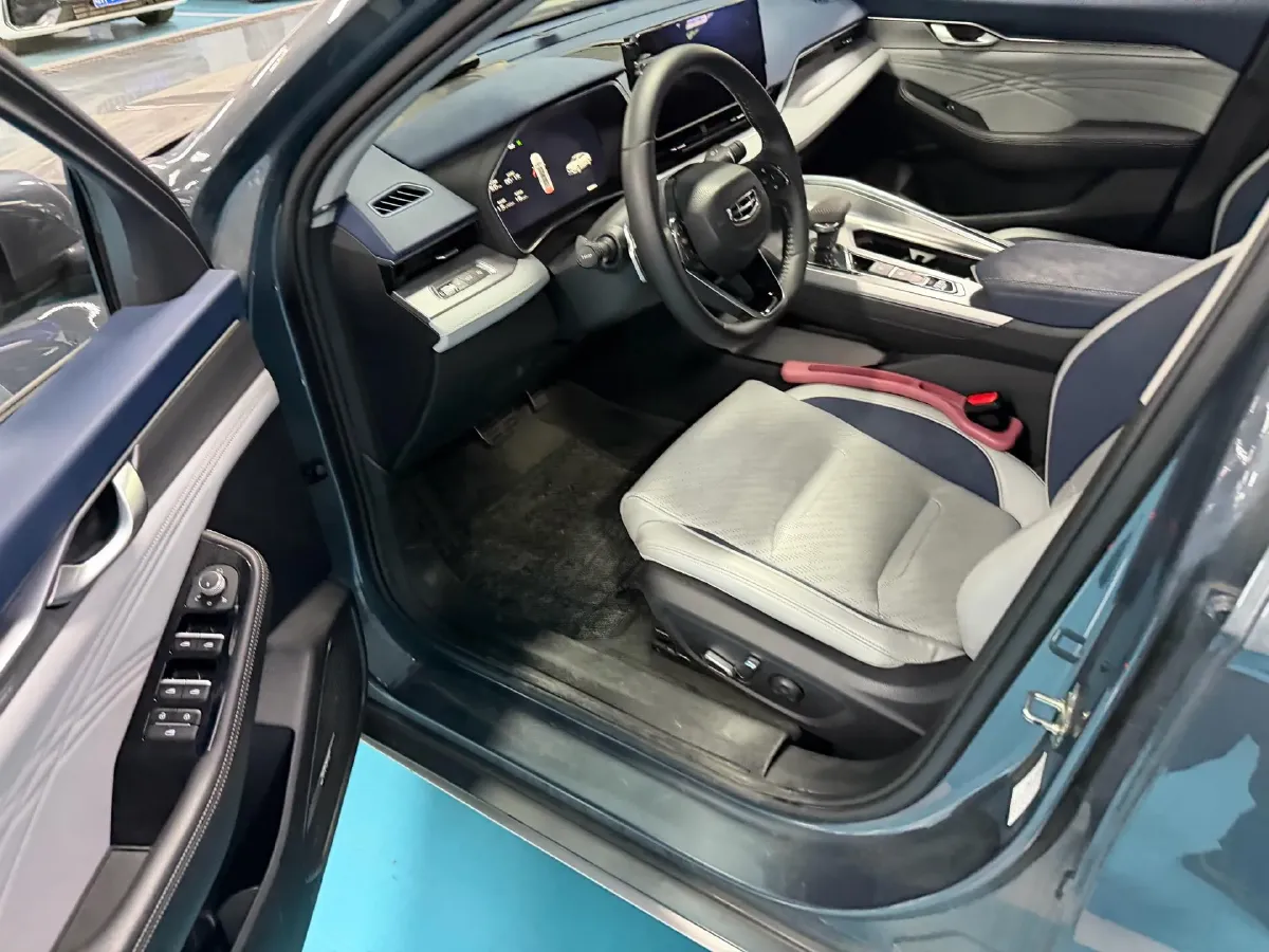 2021 Geely Preface 2.0T 190HP L4 7DCT,autocango,china used car exporter,china ev exporter,chinese used car exporter,chinese used ev exporter