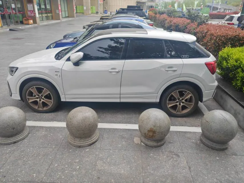 2022 Audi Q2L 1.4T 150HP L4 7DCT,autocango,china used car exporter,china ev exporter,chinese used car exporter,chinese used ev exporter